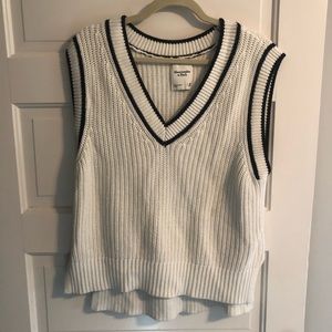Abercrombie Sweater Vest